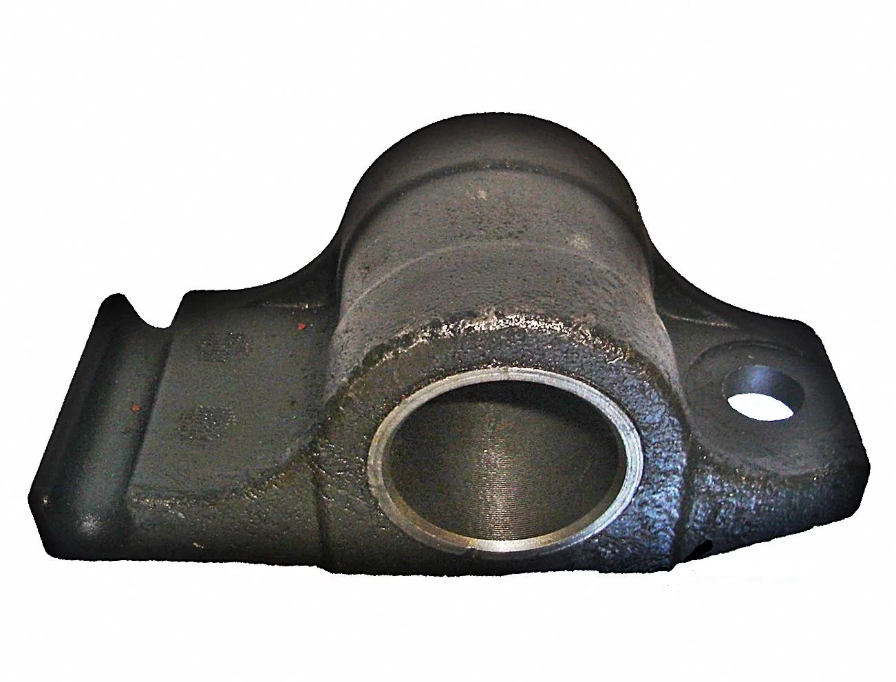 купить Ушко задней рессоры МАЗ (прицепа под широкую рессору) со стальной втулкой