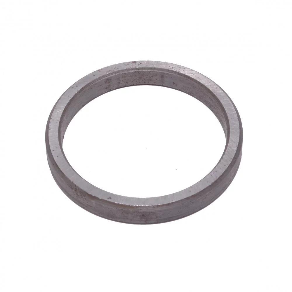 купить Втулка распорная ( h-5мм )  / ПАО КамАЗ